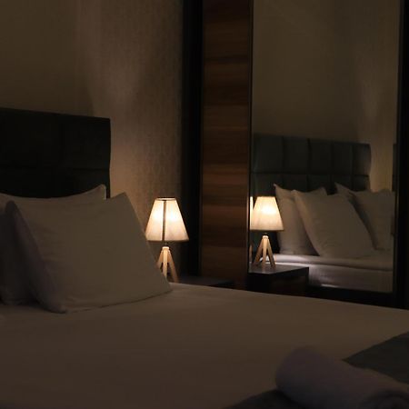 Horizons Hotel Rooms Батуми Экстерьер фото