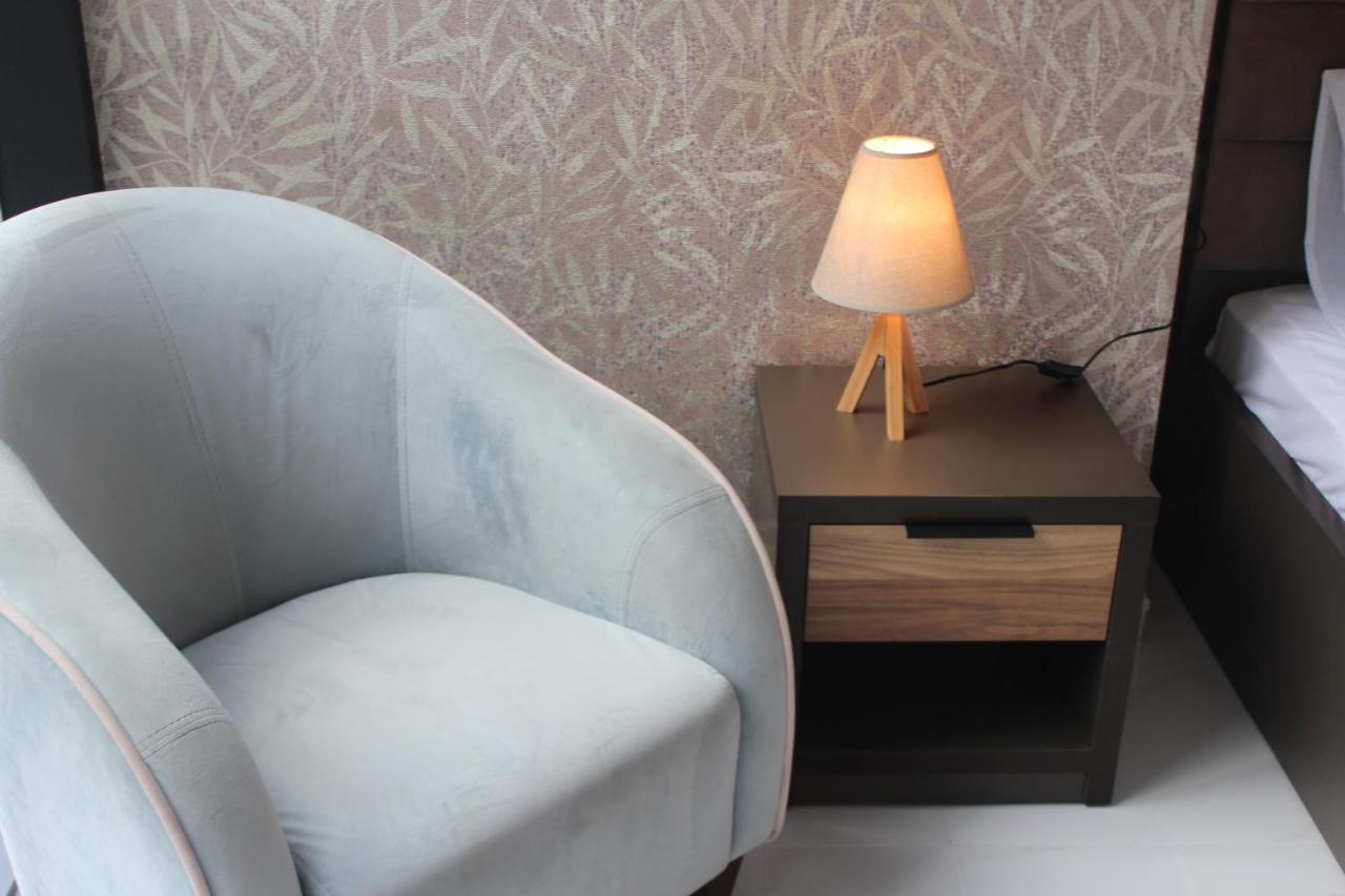 Horizons Hotel Rooms Батуми Экстерьер фото