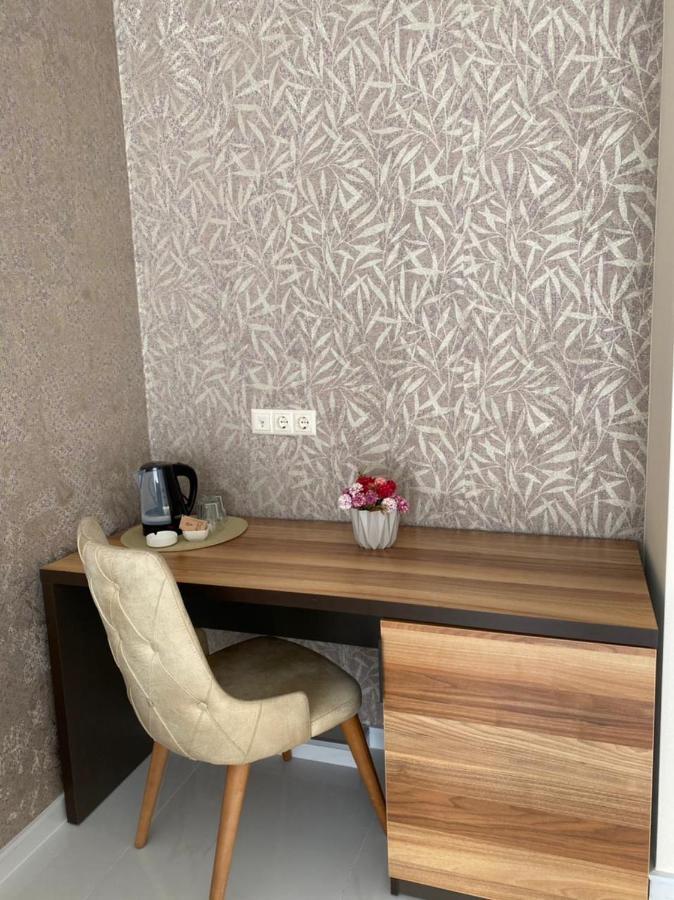Horizons Hotel Rooms Батуми Экстерьер фото