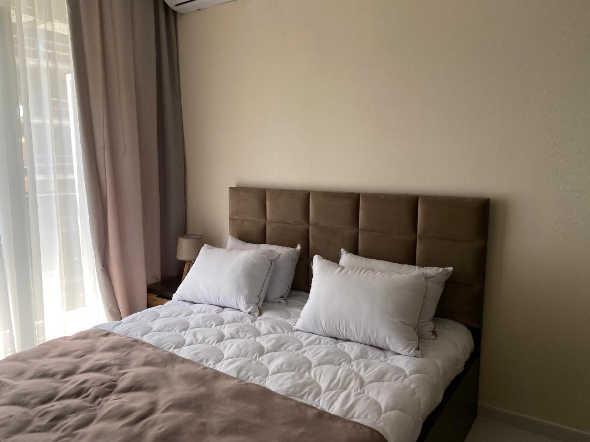 Horizons Hotel Rooms Батуми Экстерьер фото