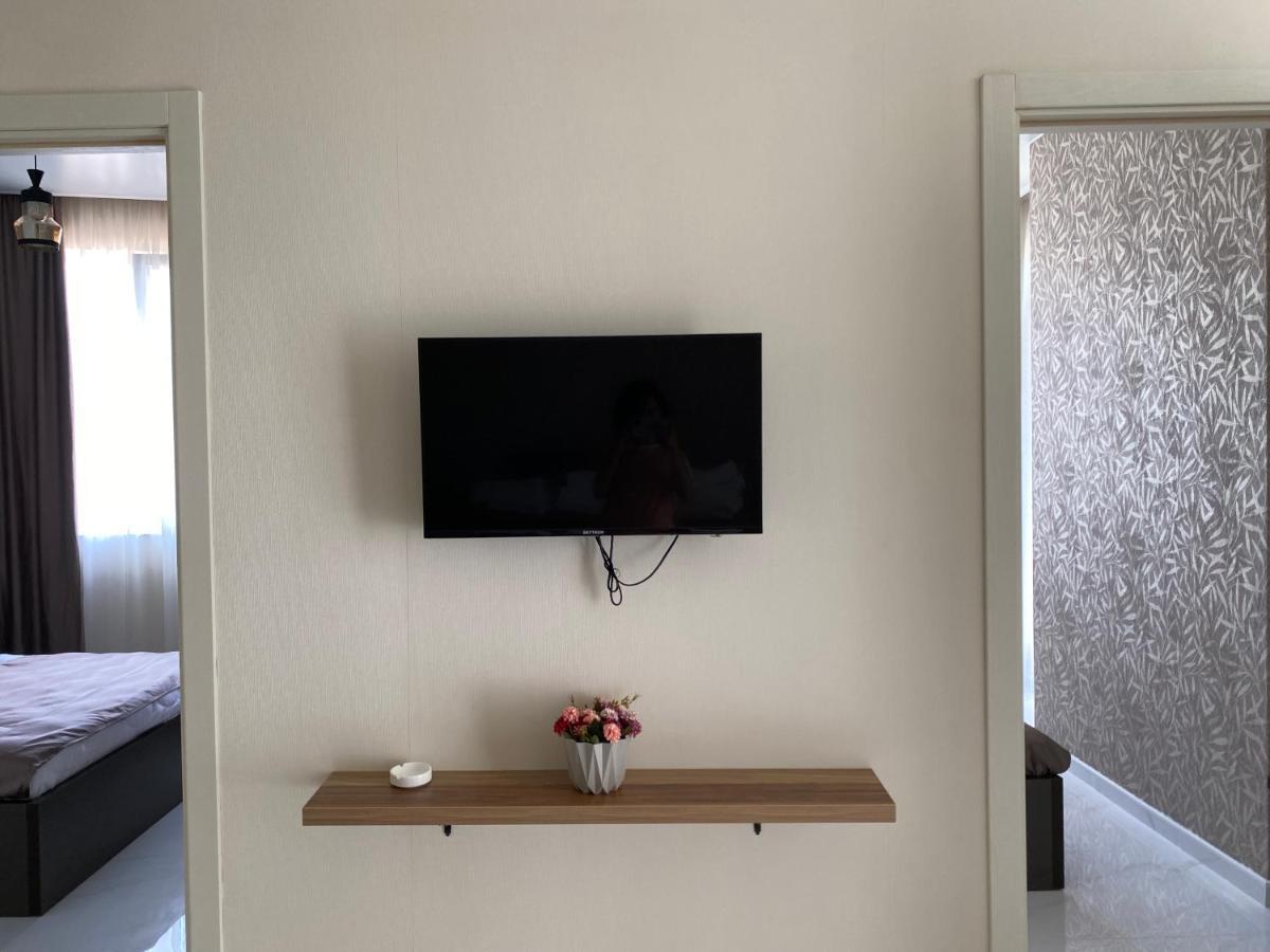 Horizons Hotel Rooms Батуми Экстерьер фото