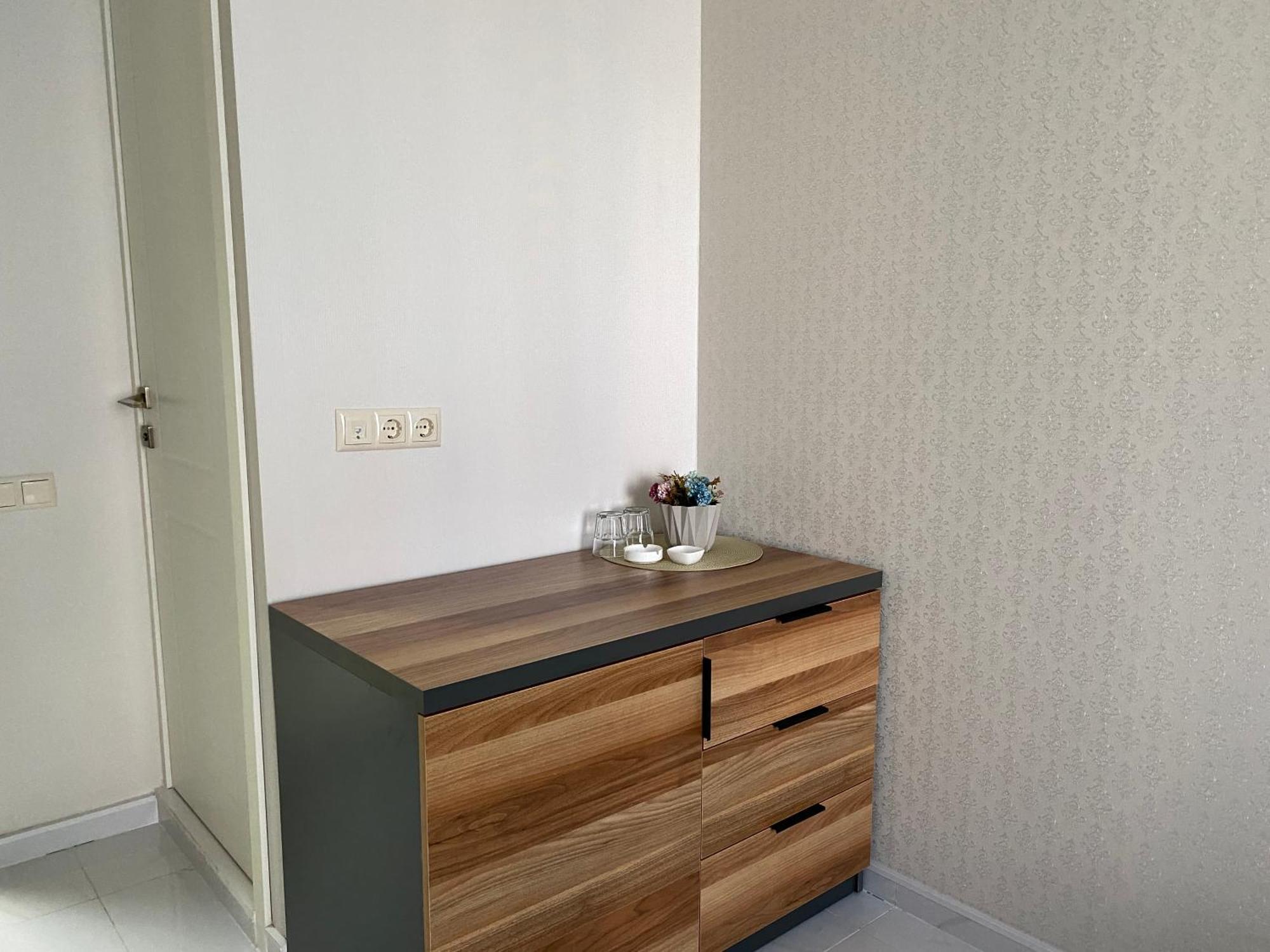 Horizons Hotel Rooms Батуми Экстерьер фото