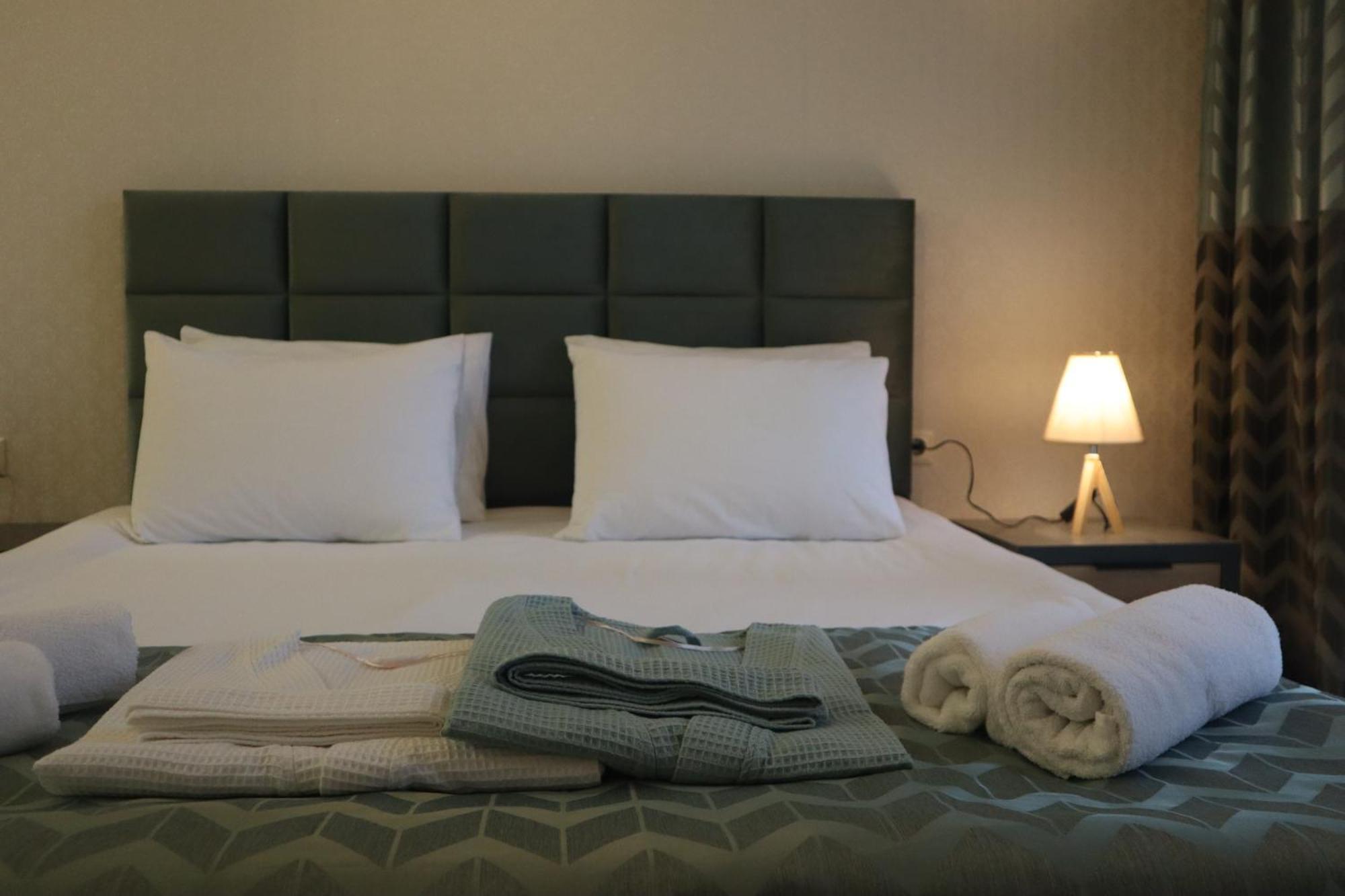 Horizons Hotel Rooms Батуми Экстерьер фото