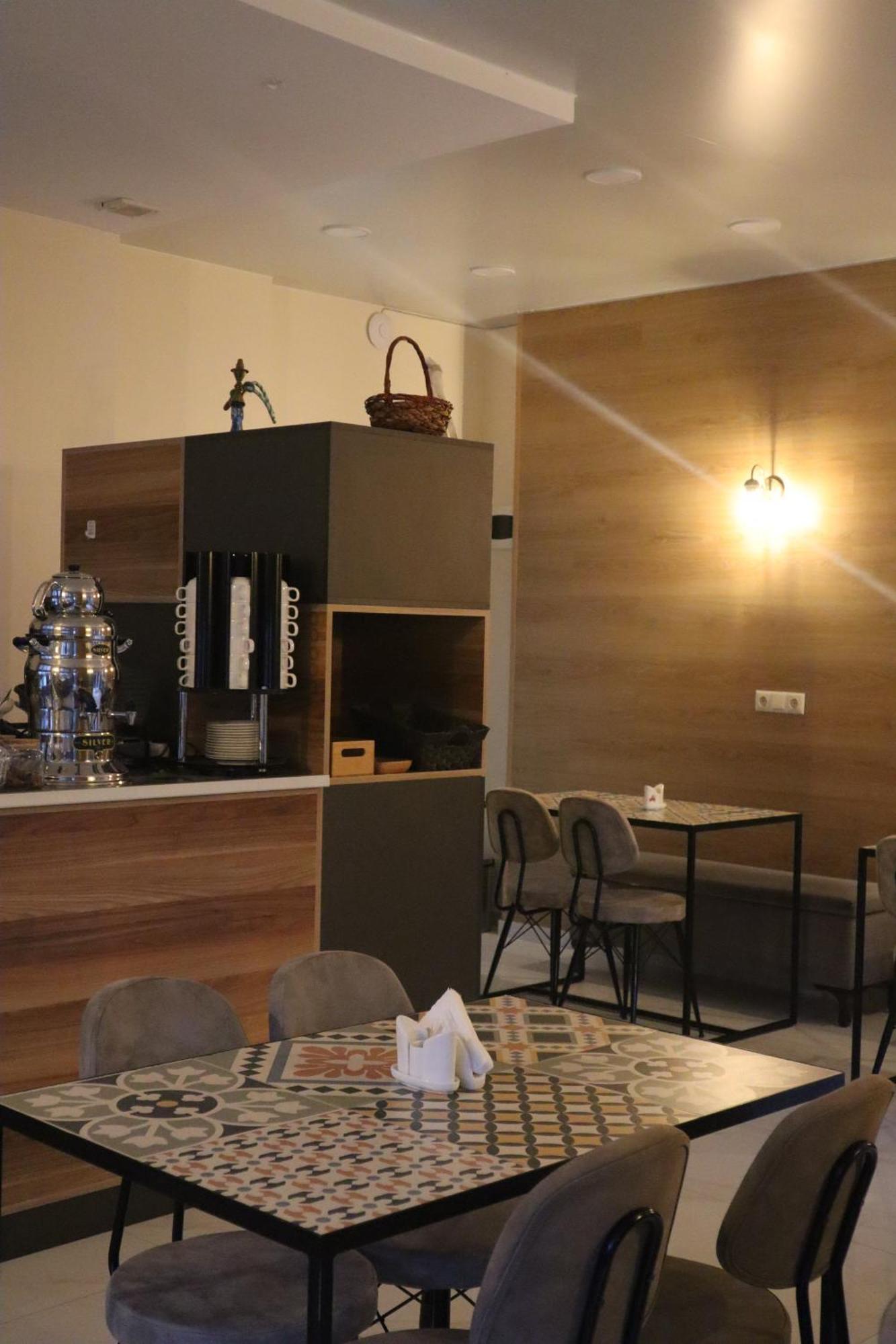 Horizons Hotel Rooms Батуми Экстерьер фото