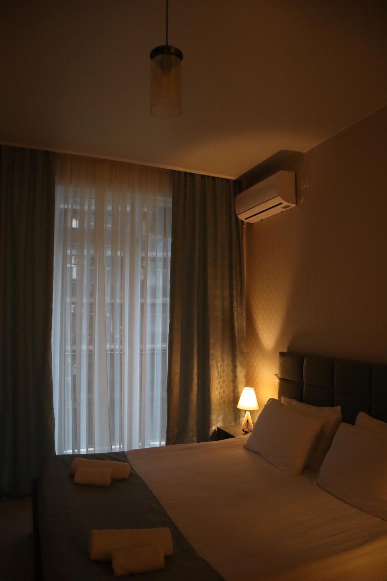 Horizons Hotel Rooms Батуми Экстерьер фото