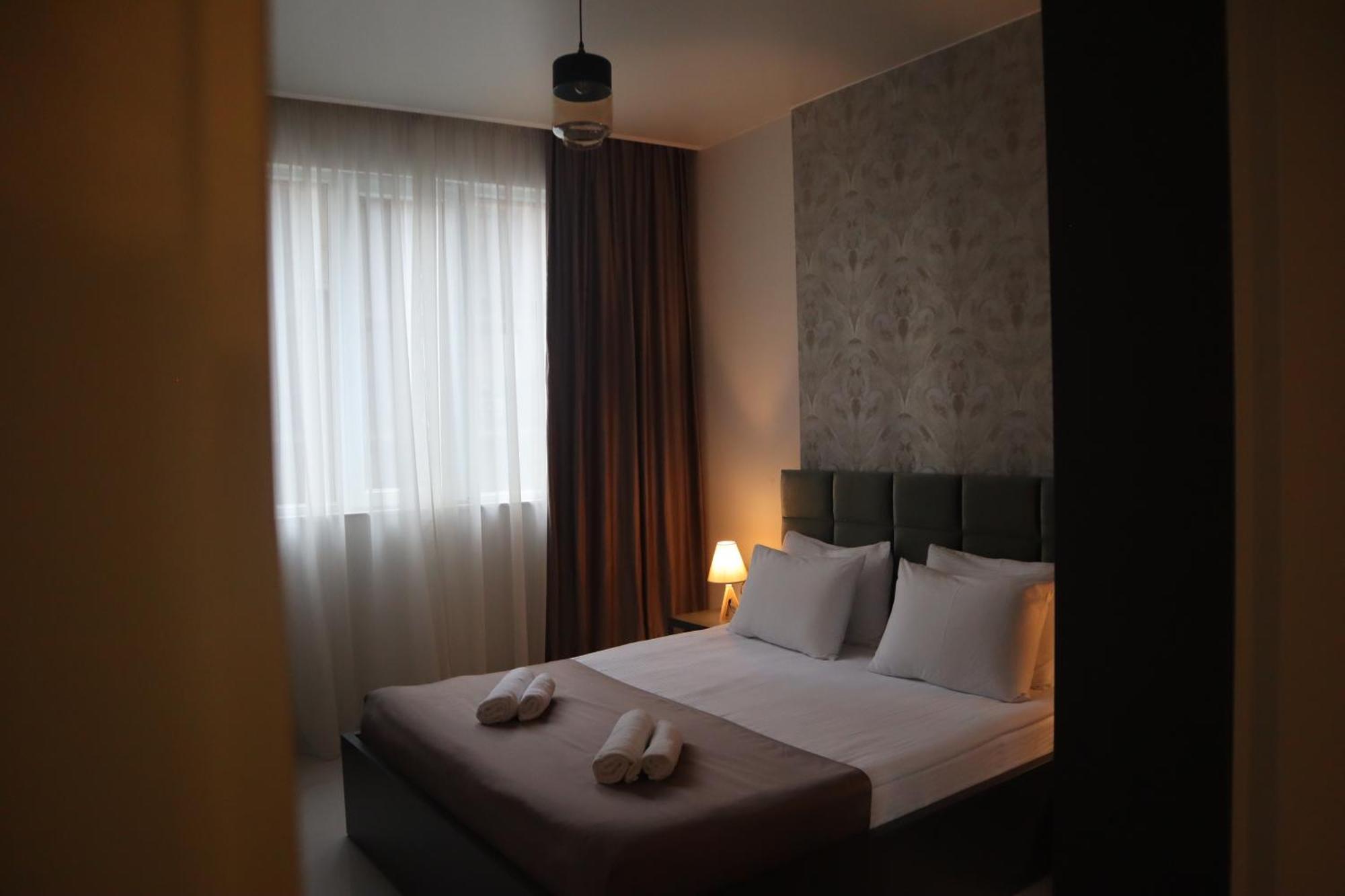 Horizons Hotel Rooms Батуми Экстерьер фото